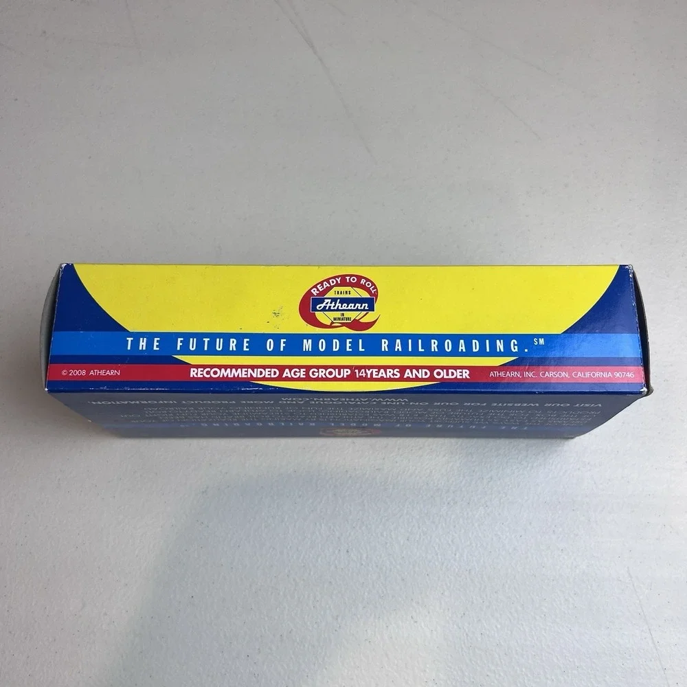 HO Scale Athearn Ready To Roll‎ UP/BKTY PS 2600 Covered Hopper 95552